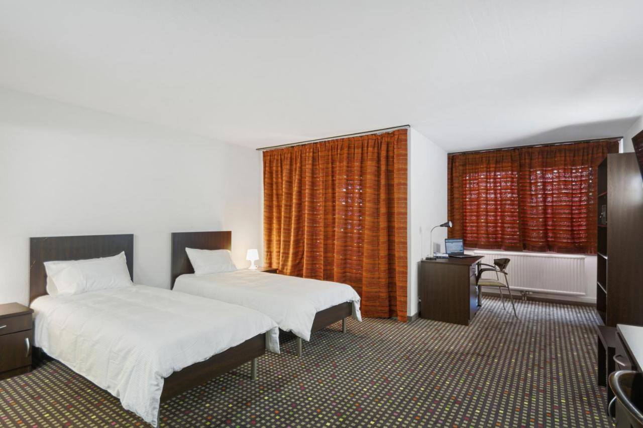 Neuchatel City Hotel エクステリア 写真