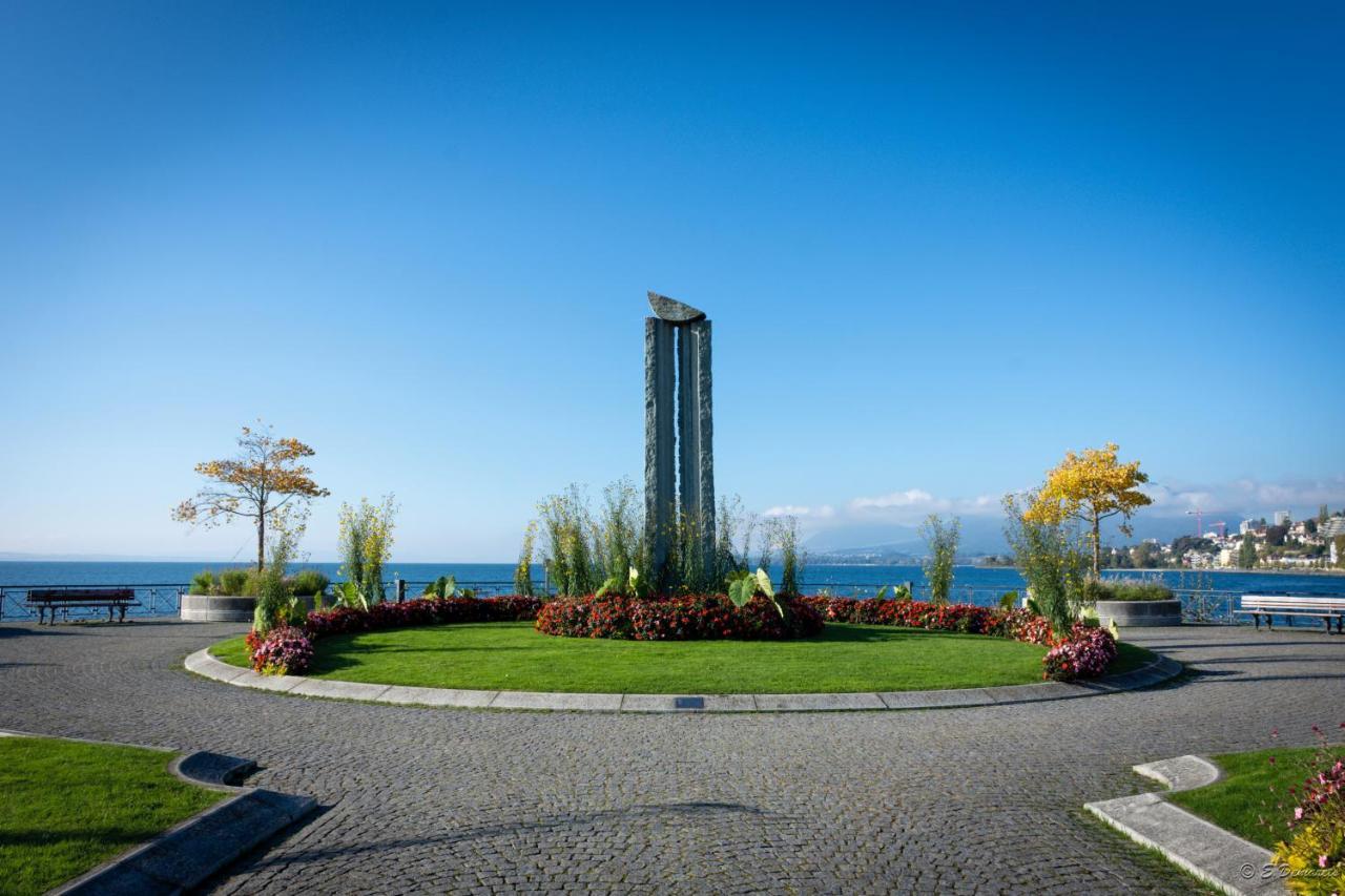 Neuchatel City Hotel エクステリア 写真